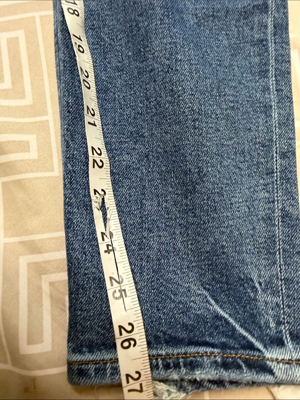 Agolde Men's Skinny Jeans in Medium Blue Wash - Picture 6 of 6
